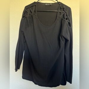 New York & Company Black Long Sleeve Top